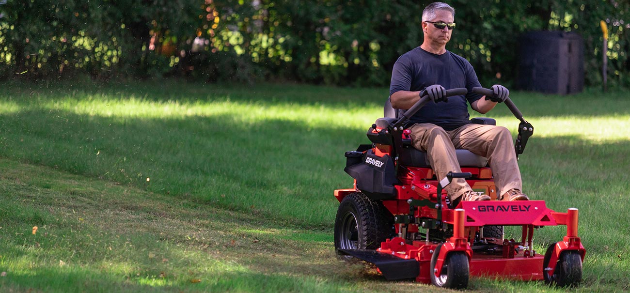 Zero Turn Lawn Mowers